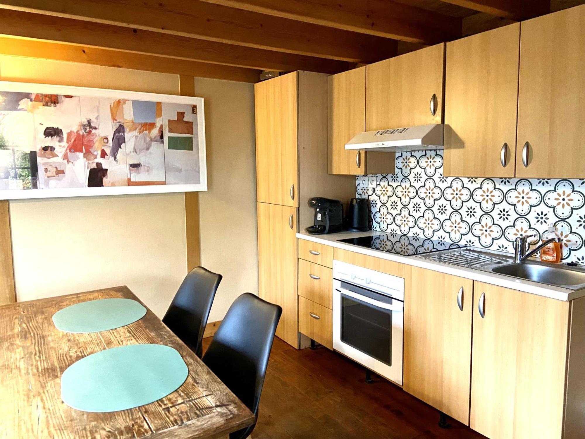 Holiday home Le Chalet Bucolique Au Bord De L'Eau *